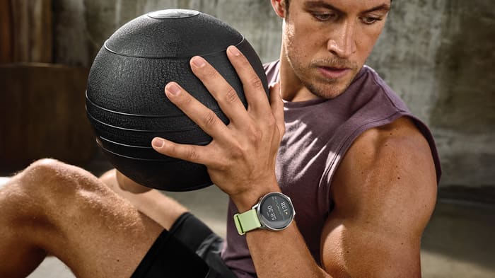 Garmin Venu 4 45 mm smartwatch worn during a workout